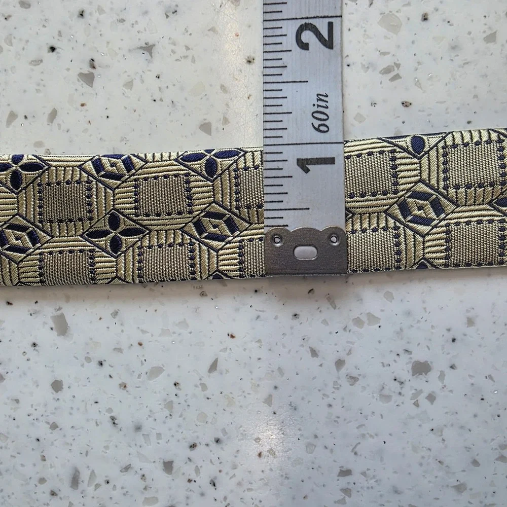 Rene Lezard Mens Silk Geometric‎ Pattern Neck Tie Gold Navy